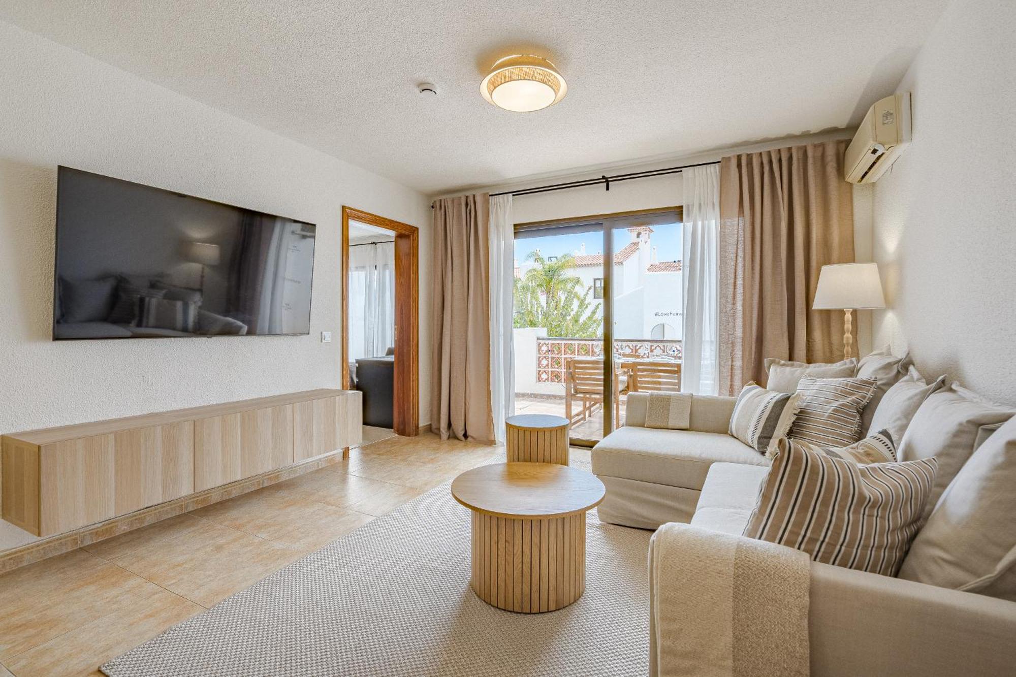 Fairways Taganana Suite ซานมิเกลเดียโบนา ภายนอก รูปภาพ